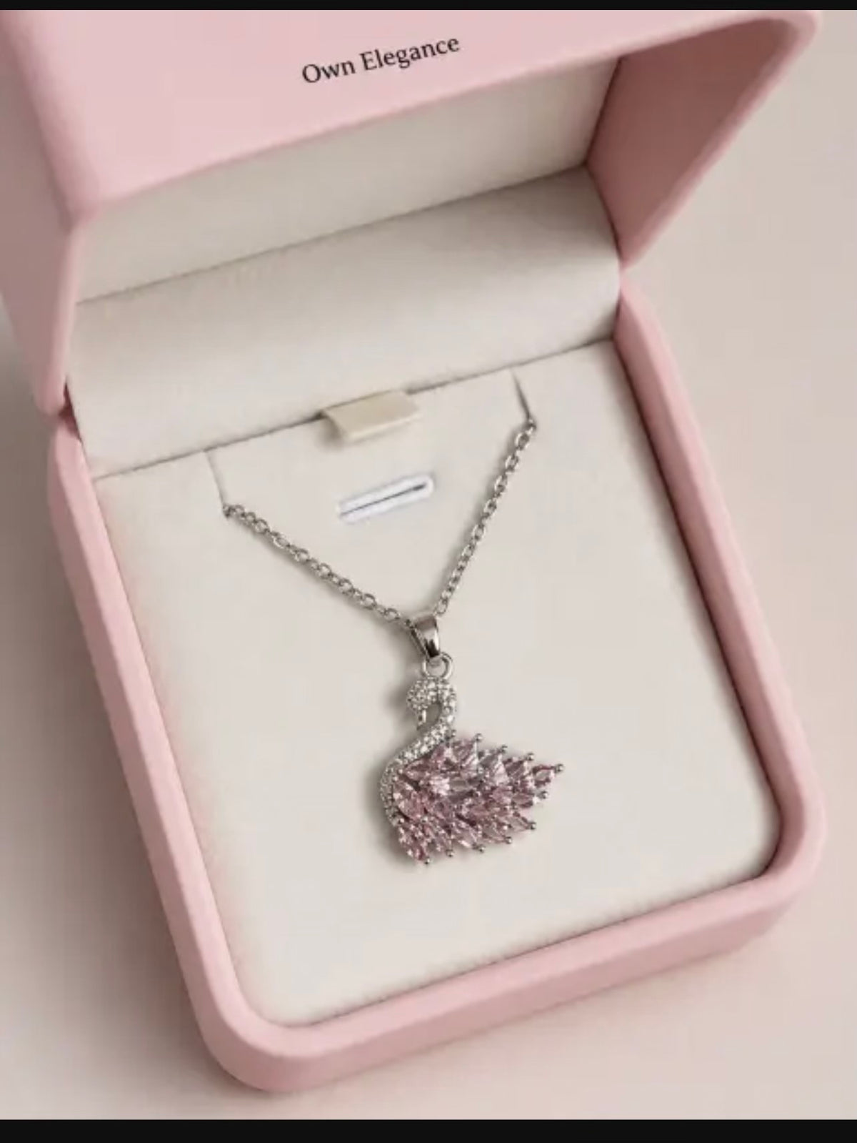 Viral Swan Necklace - The Elegant Jewelry Everyone Is Talking About ??