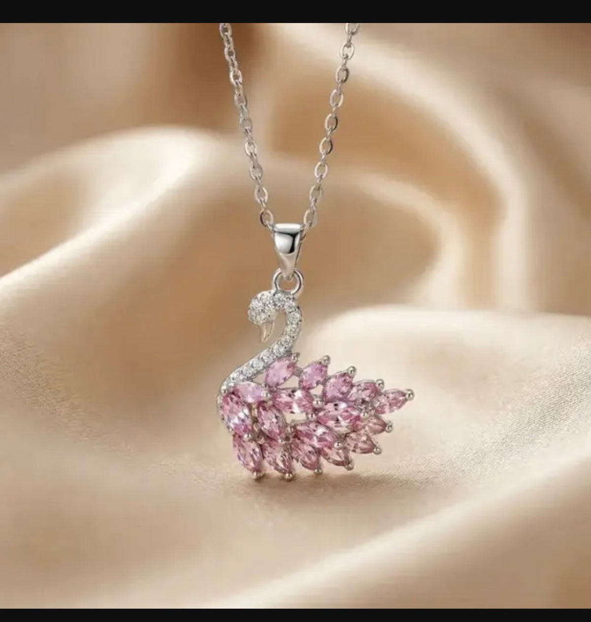 Viral Swan Necklace - The Elegant Jewelry Everyone Is Talking About ??