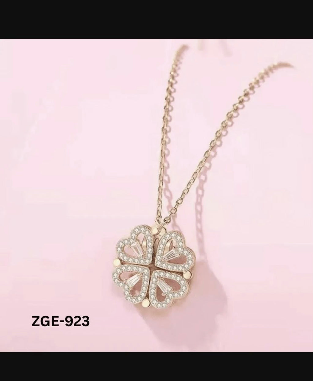 Magnetic Heart Clover Necklace Golden Silver 4 Leaf