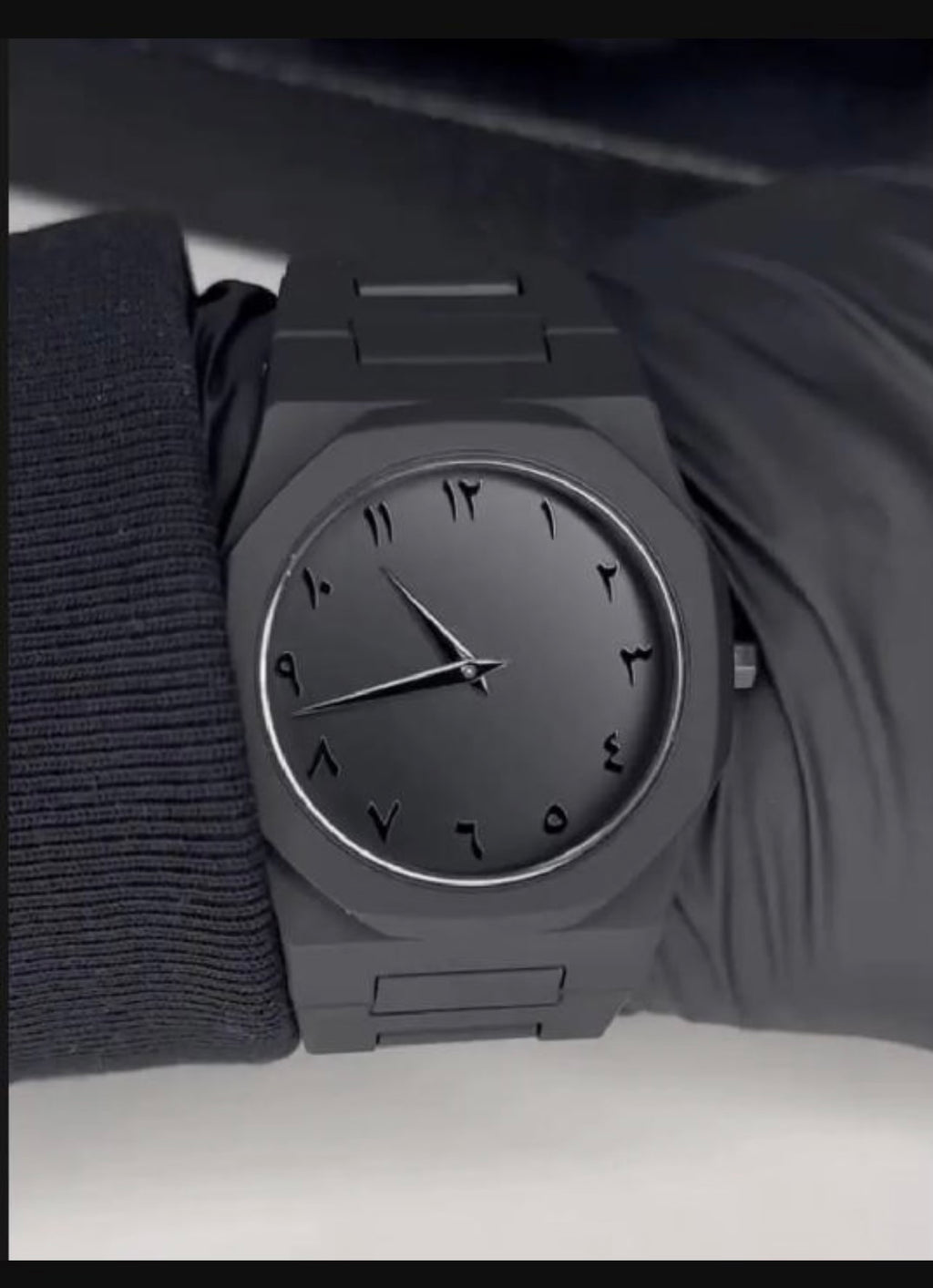 Men's Black Arabic Aura Quartz Watch Water Resistant